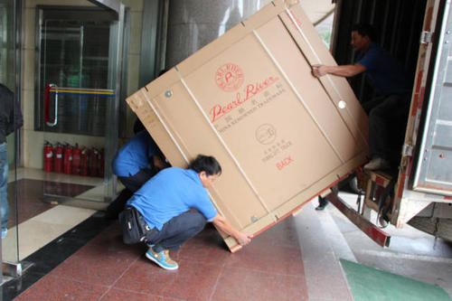 沈丘钢琴贵重工艺品无忧运